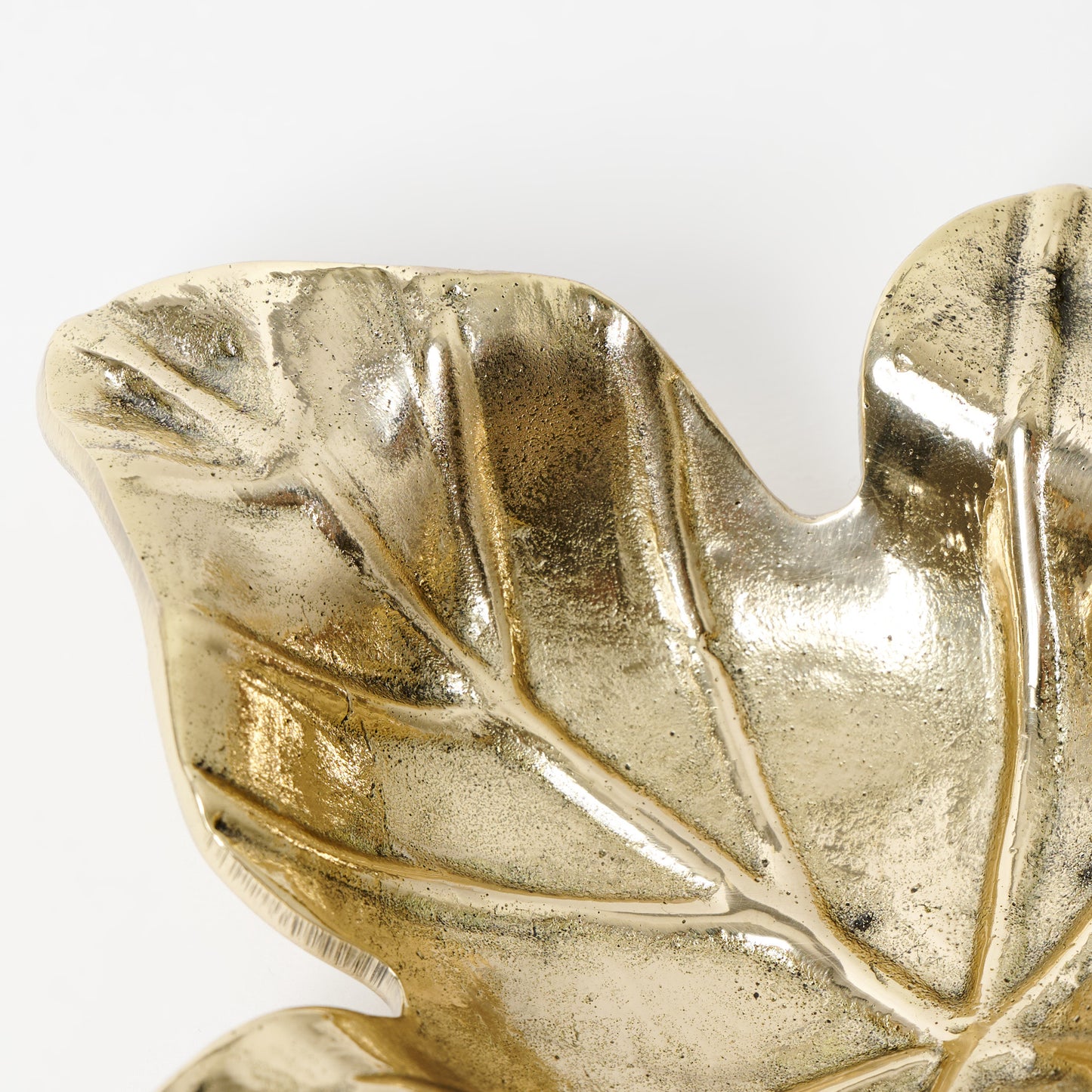 The Ivy Leaf Dish